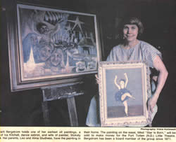 Anne-Marit holding her first oil painting